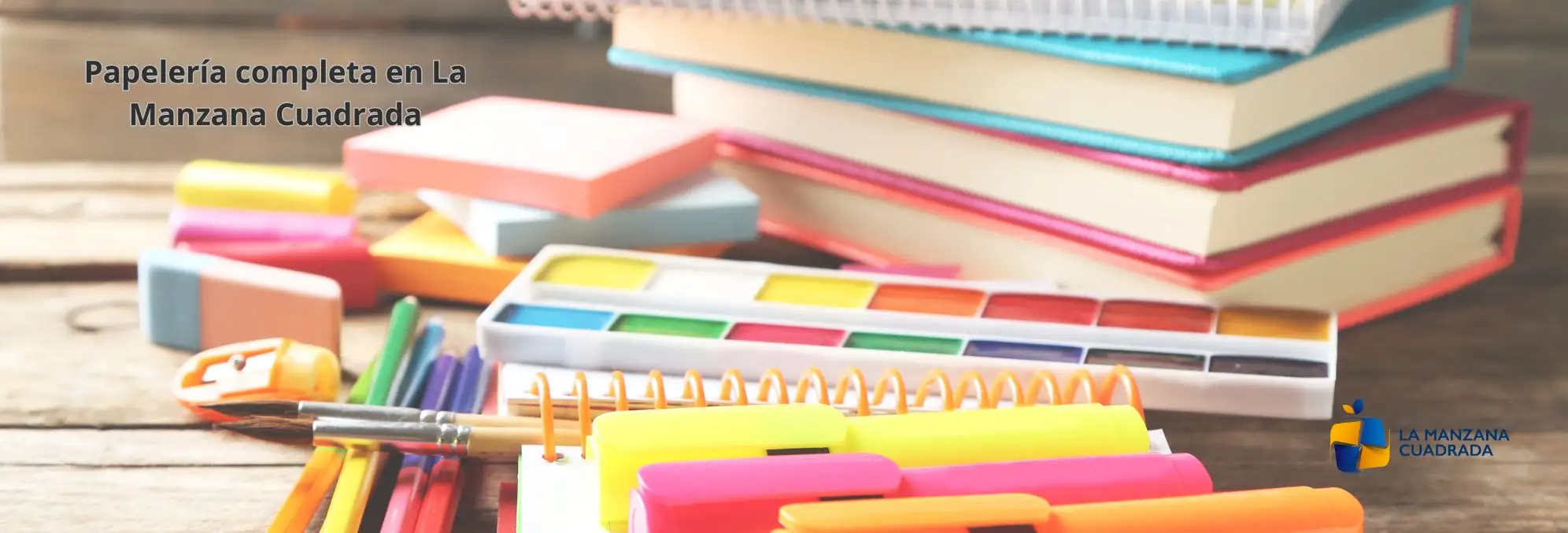 Papelería completa en La Manzana Cuadrada